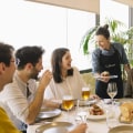 Experiències gastronòmiques imprescindibles a València per a ocasions especials