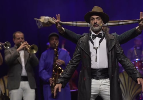 Experiències teatrals de sopar imprescindibles a València